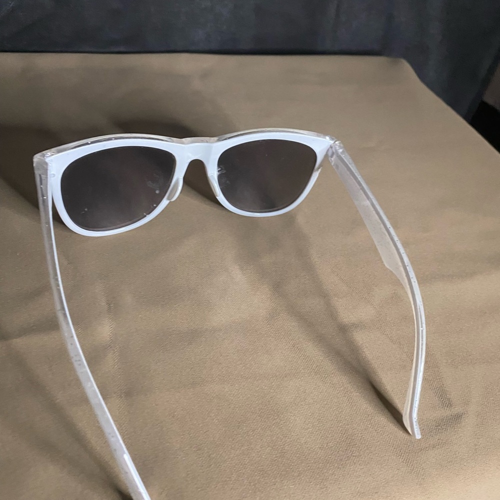 White Sunglasses - Picture 9 of 12